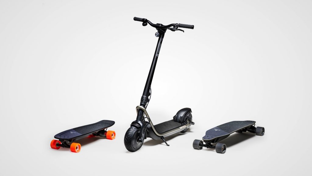 Boosted Rev Electric Scooter - Boards and scooter