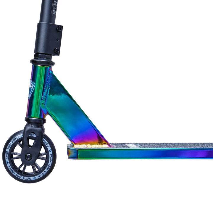 Panda Initio Pro scooter arco-íris closeup frente